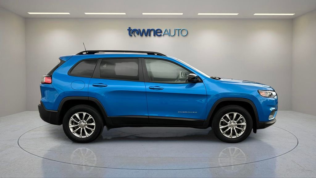 Certified 2022 Jeep Cherokee Latitude Lux image 6