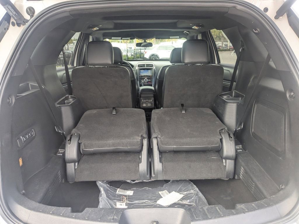 Used 2017 Ford Explorer Sport w/ Equipment Group 401A image 13