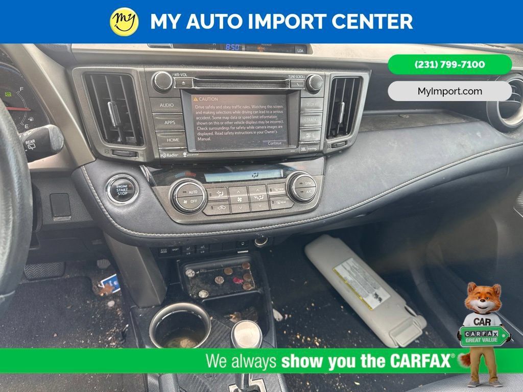 Used 2014 Toyota RAV4 Limited w/ Technology Package AWD/4WD image 10