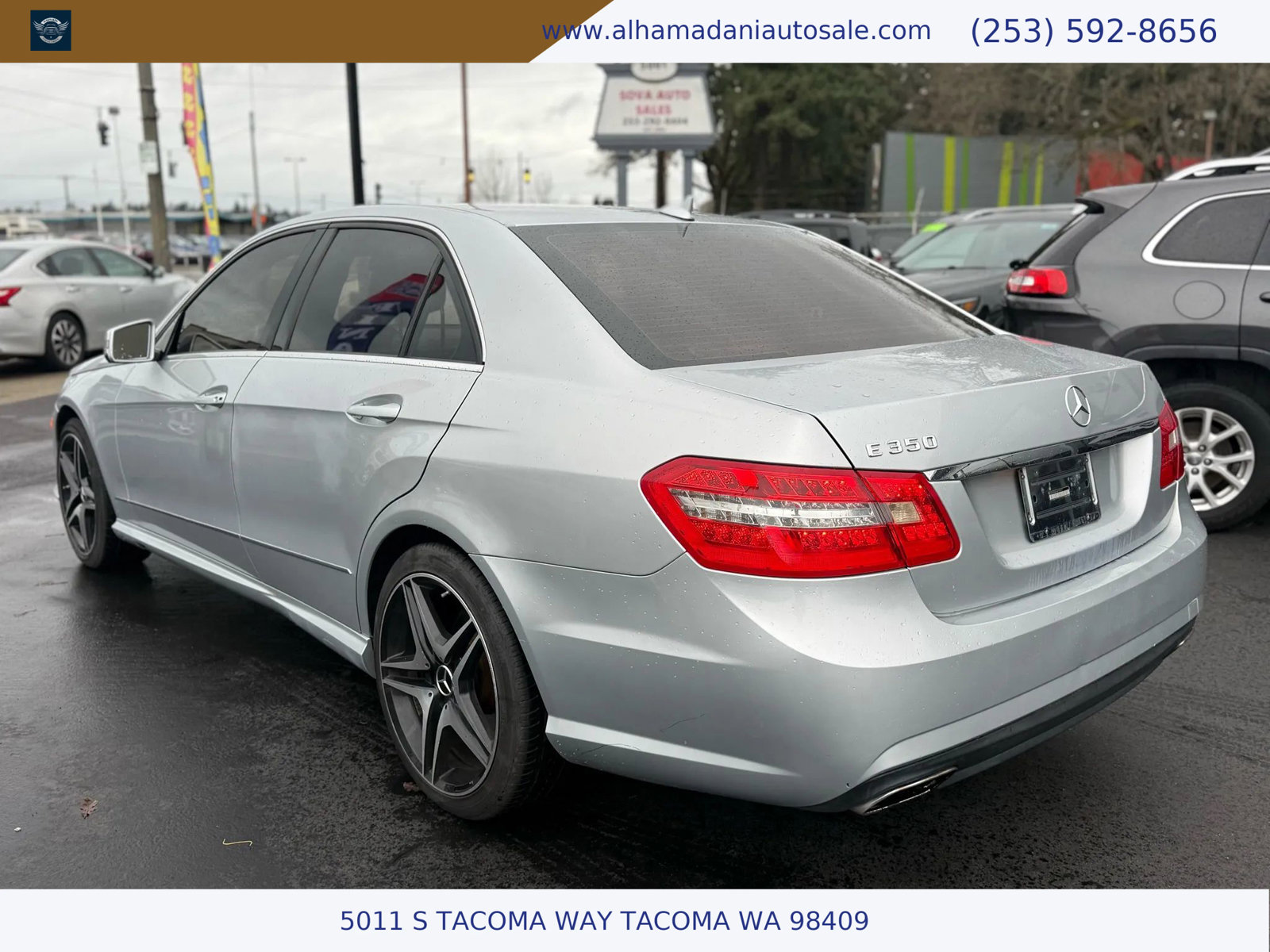Used 2010 Mercedes-Benz E 350 Sedan image 4