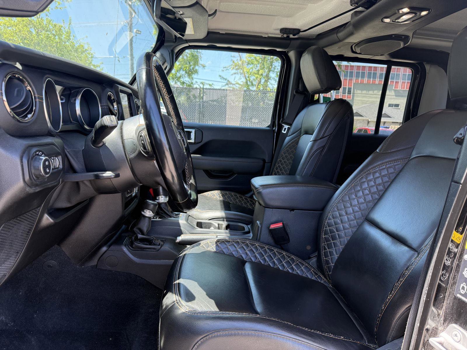 Used 2021 Jeep Gladiator High Altitude AWD/4WD image 9
