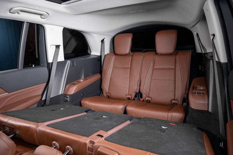 New 2026 Mercedes-Benz GLS 450 450 4MATIC&reg; SUV image 31