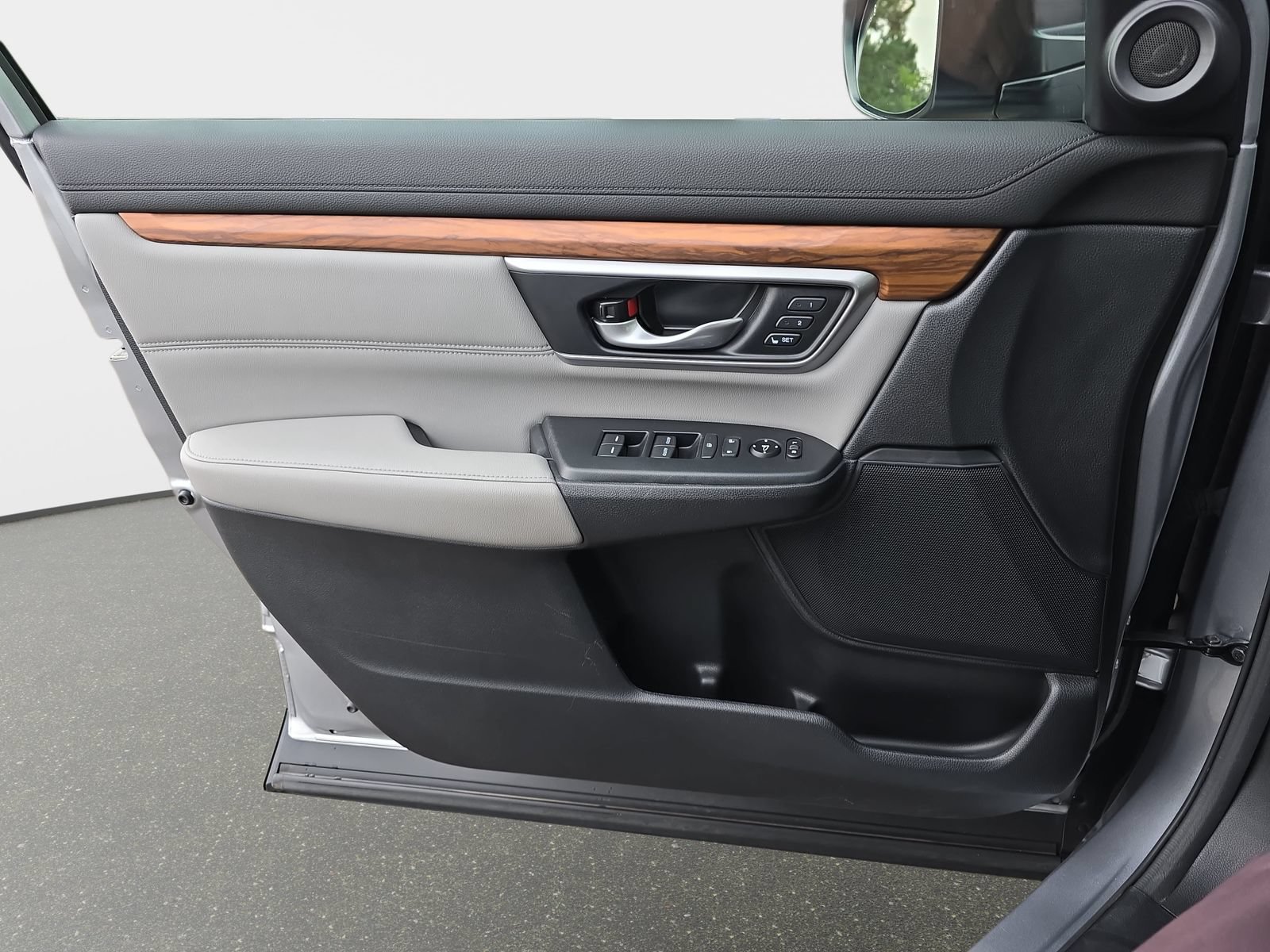 Certified 2020 Honda CR-V EX-L image 25