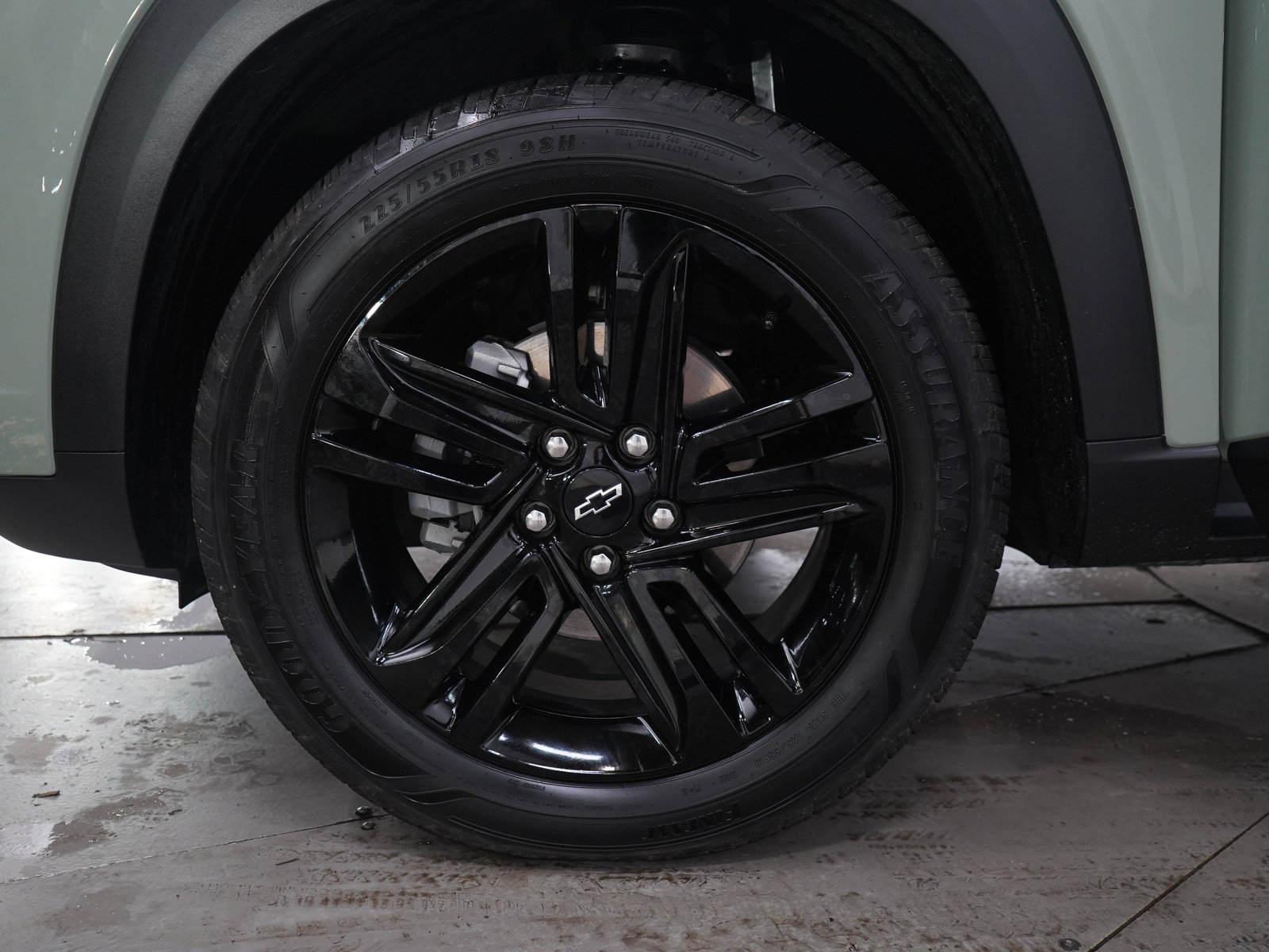 Used 2025 Chevrolet Trax ACTIV w/ Driver Confidence Package FWD image 29