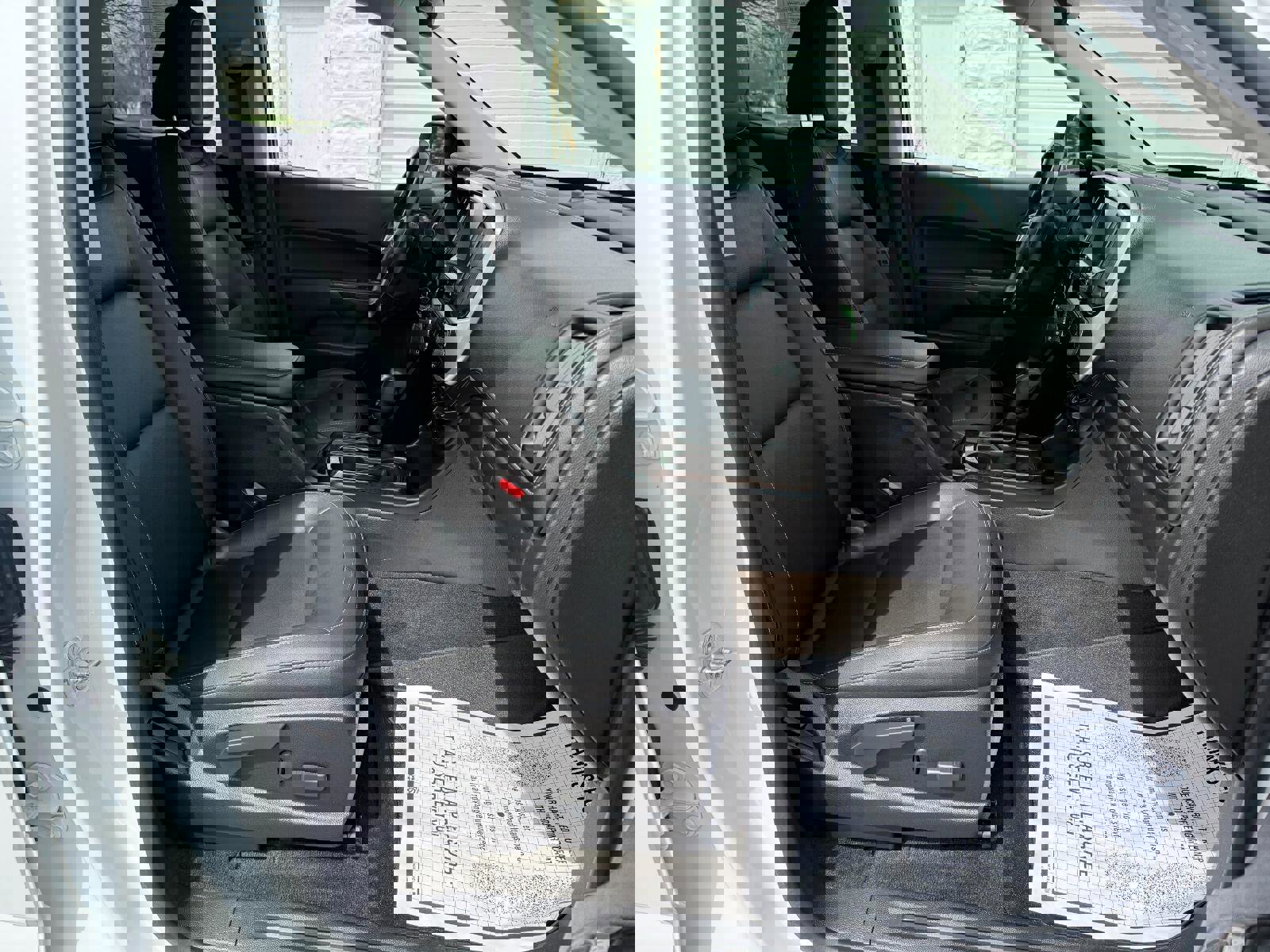 Used 2018 GMC Canyon SLT w/ Driver Alert Package image 19