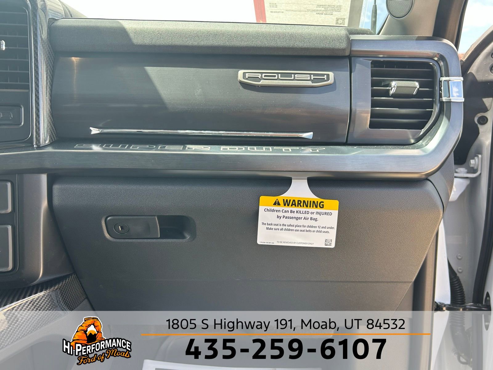 New 2025 Ford F250 Lariat w/ Lariat Ultimate Package image 38