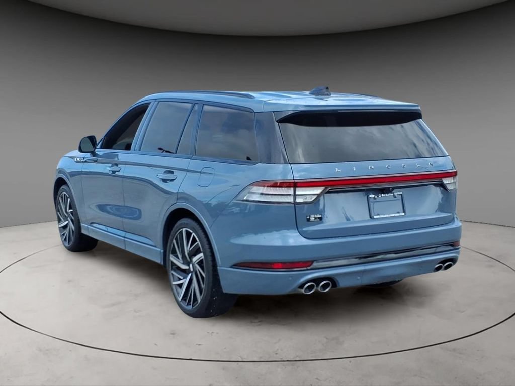 Used 2025 Lincoln Aviator Black Label w/ Jet Appearance Package AWD/4WD image 3