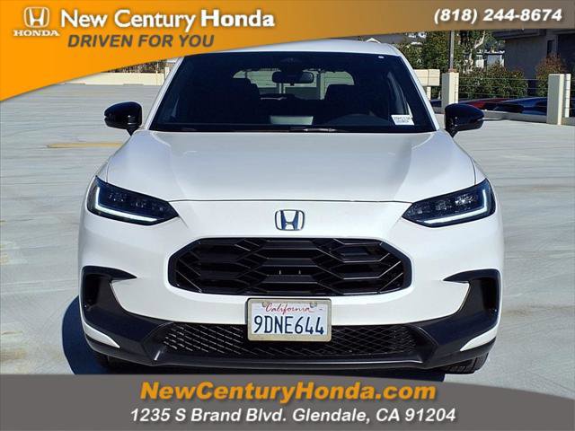 Used 2023 Honda HR-V Sport image 2