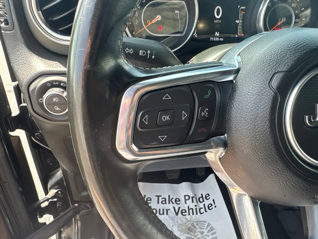Used 2022 Jeep Gladiator Overland w/ Trailer Tow Package AWD/4WD image 15