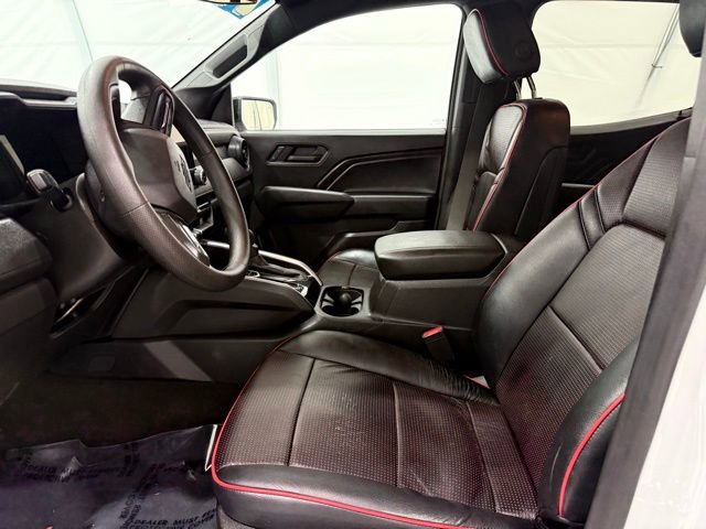Used 2024 Chevrolet Colorado Trail Boss image 11