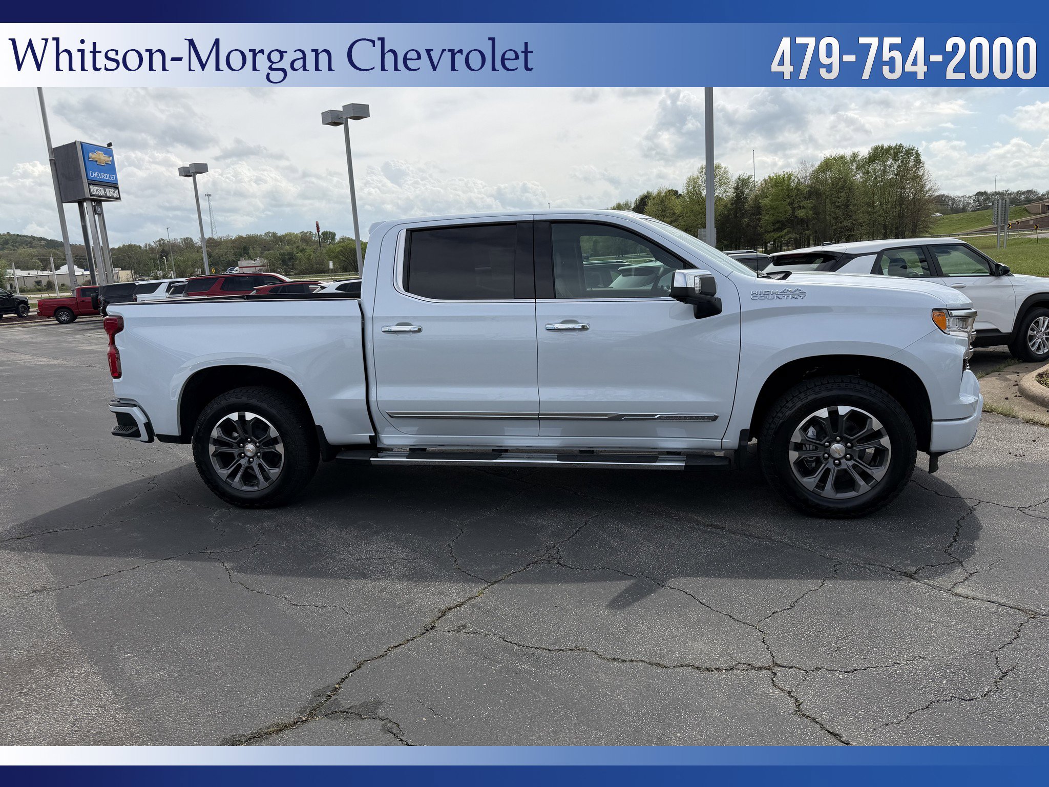 New 2026 Chevrolet Silverado 1500 High Country w/ Z71 Off-Road Package AWD/4WD image 4