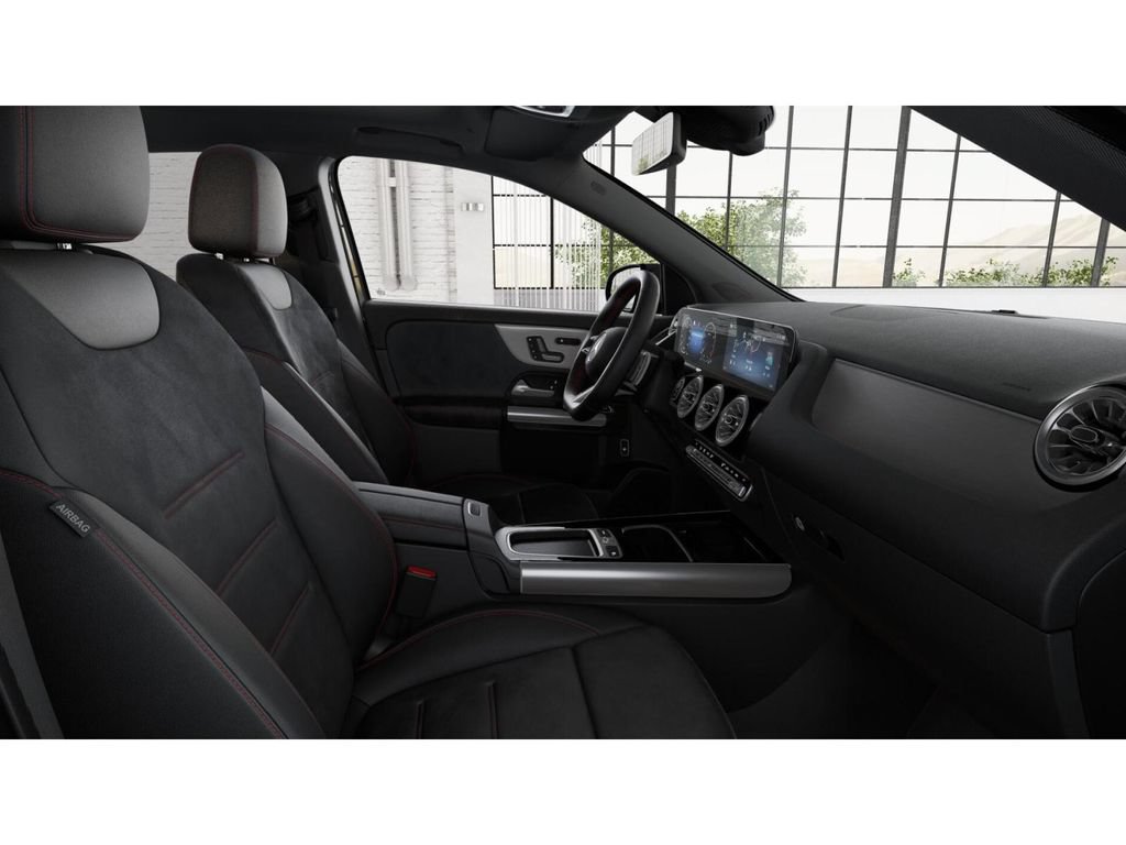 New 2026 Mercedes-Benz GLA 250 4MATIC image 4