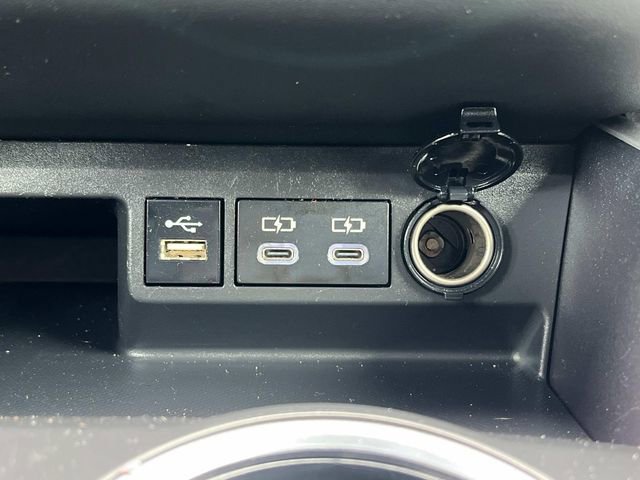 Used 2024 Toyota Highlander LE image 22