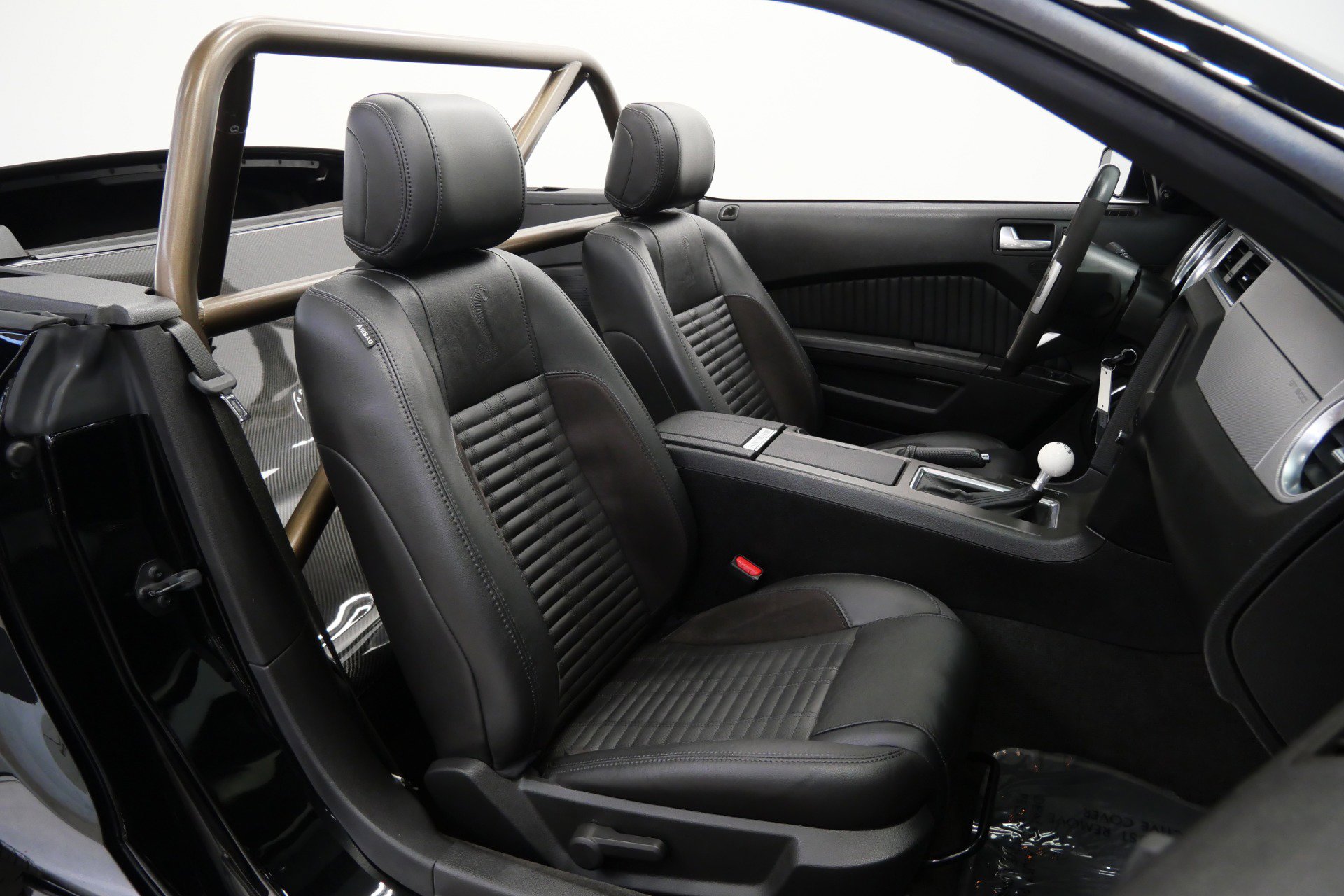 Used 2013 Ford Mustang Shelby GT500 RWD image 23
