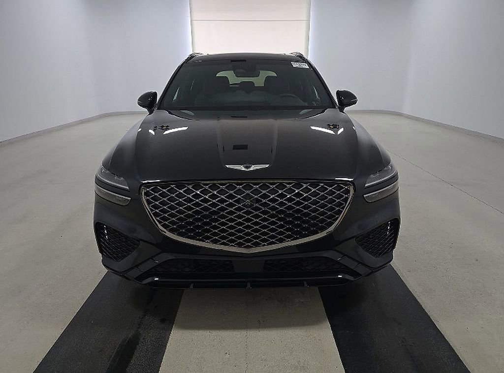 Used 2025 Genesis GV70 2.5T w/ Sport Prestige Package AWD/4WD image 11