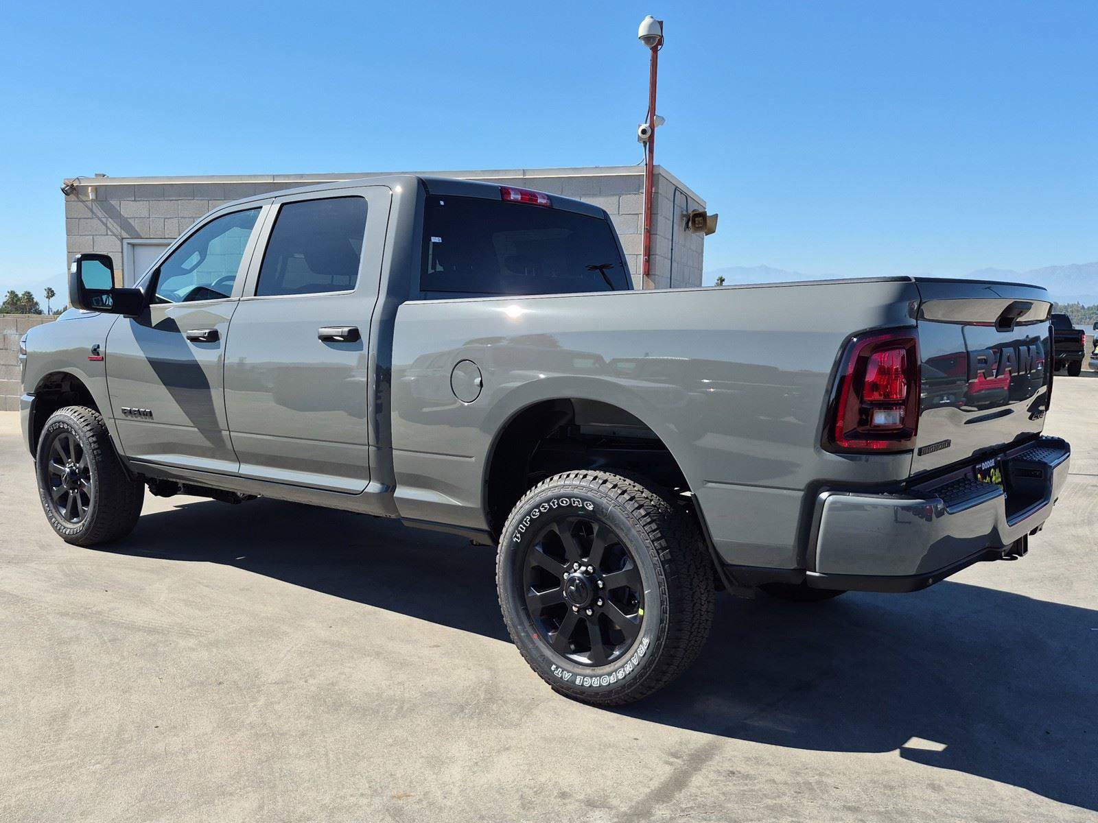 New 2026 RAM 2500 Big Horn w/ Night Edition AWD/4WD image 4