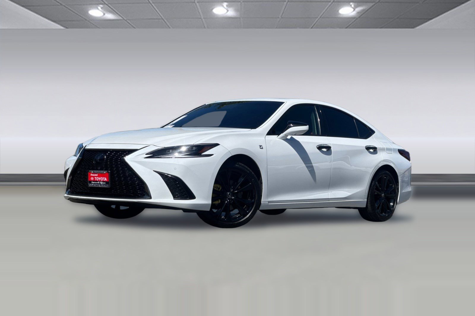 Used 2024 Lexus ES 300h F Sport w/ Accessory Package (Z2) image 21