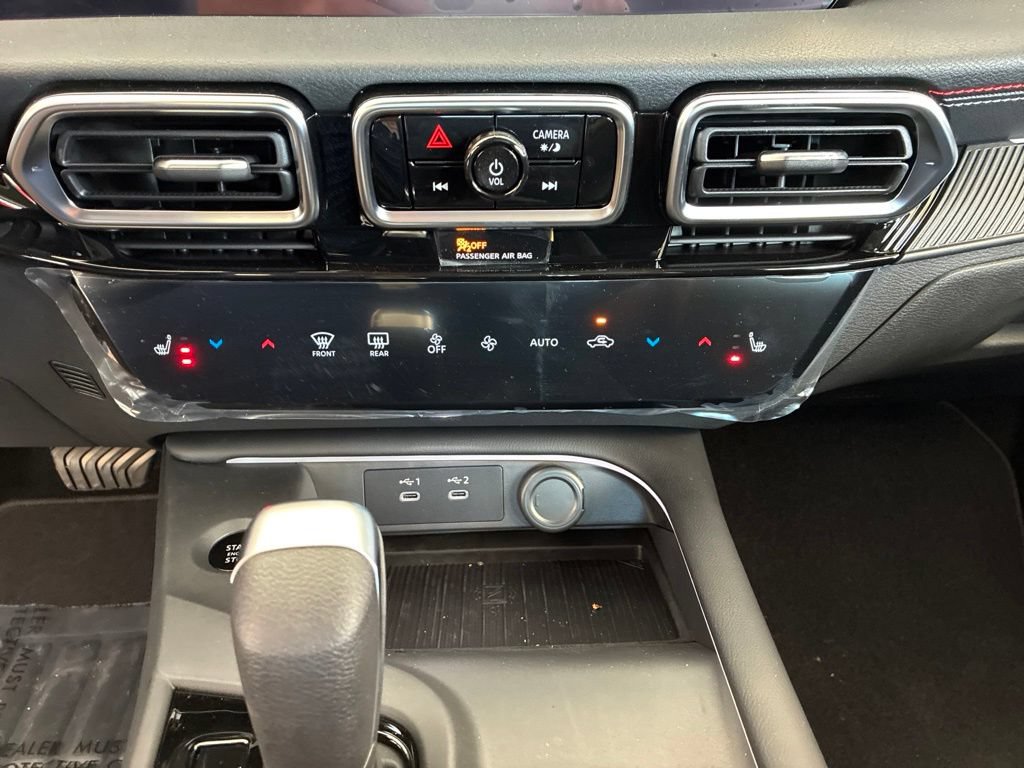 New 2026 Nissan Sentra SR w/ SR Premium Package FWD image 16