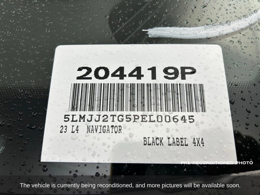 Used 2023 Lincoln Navigator Black Label image 19