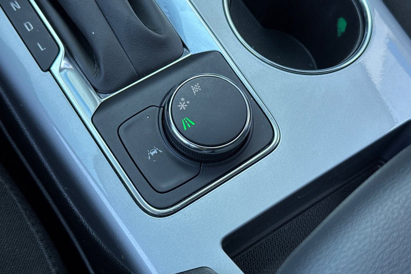 Used 2023 Chevrolet Blazer LT image 32