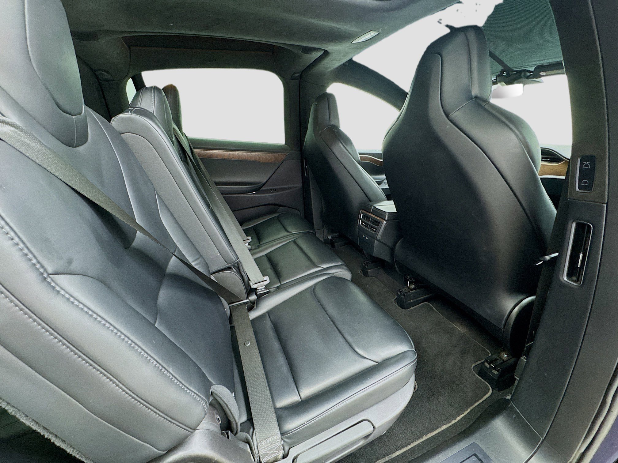 Used 2019 Tesla Model X 100D image 19