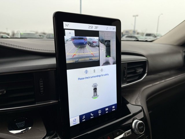 Certified 2023 Ford Explorer Platinum w/ Technology Package image 29