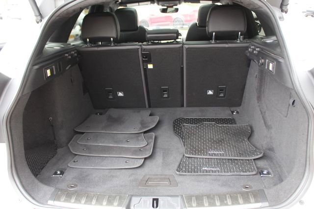 Used 2020 Jaguar F-PACE S image 24