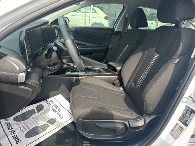 Certified 2024 Hyundai Elantra SEL image 12