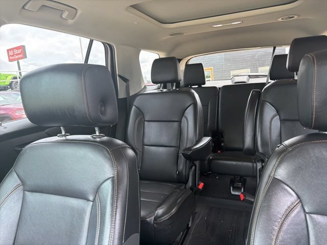 Used 2019 Chevrolet Traverse Premier w/ Redline Edition AWD/4WD image 21