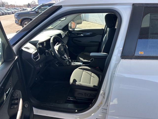 New 2026 Chevrolet TrailBlazer LT w/ Convenience Package AWD/4WD image 13