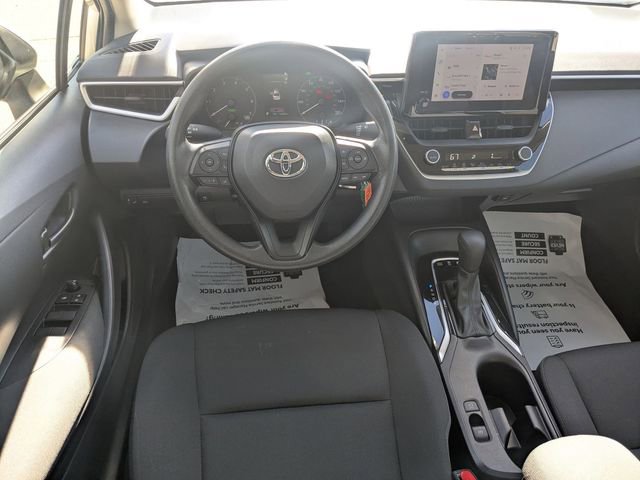 Used 2025 Toyota Corolla LE FWD image 28