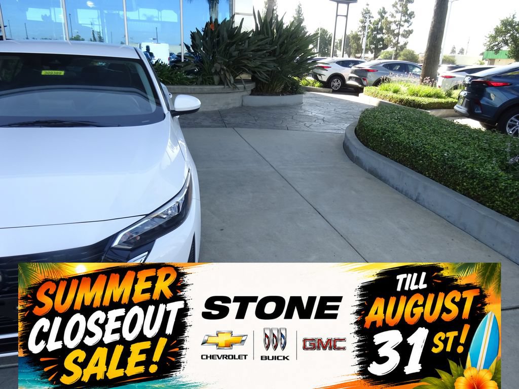 Used 2025 Nissan Sentra SV FWD image 31