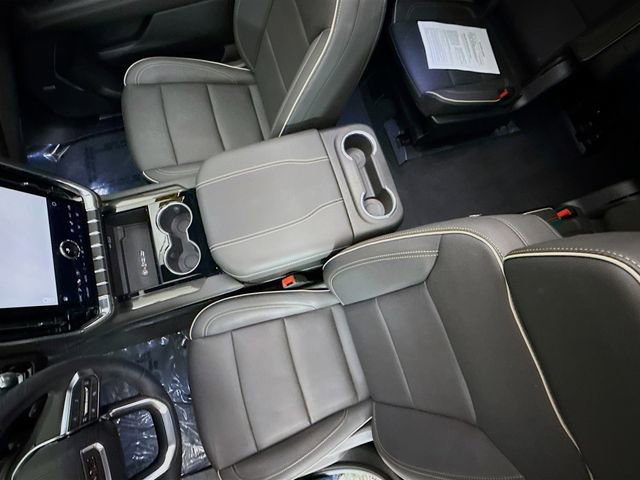 Used 2025 GMC Yukon Elevation w/ Elevation Premium Package image 25