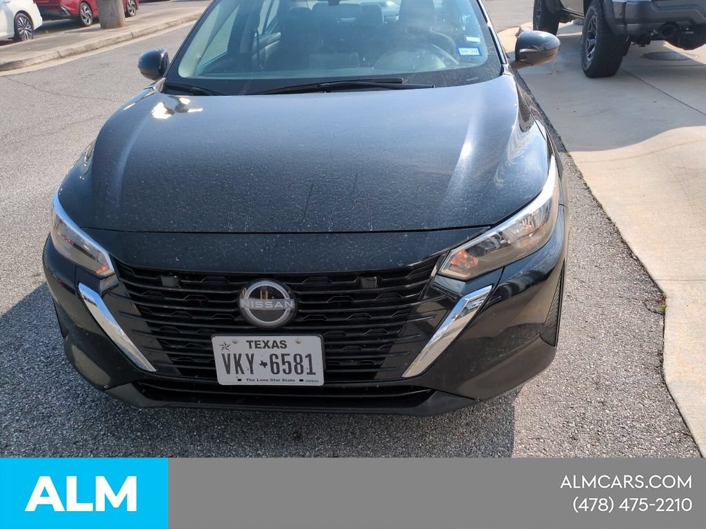 Used 2024 Nissan Sentra SV FWD image 3