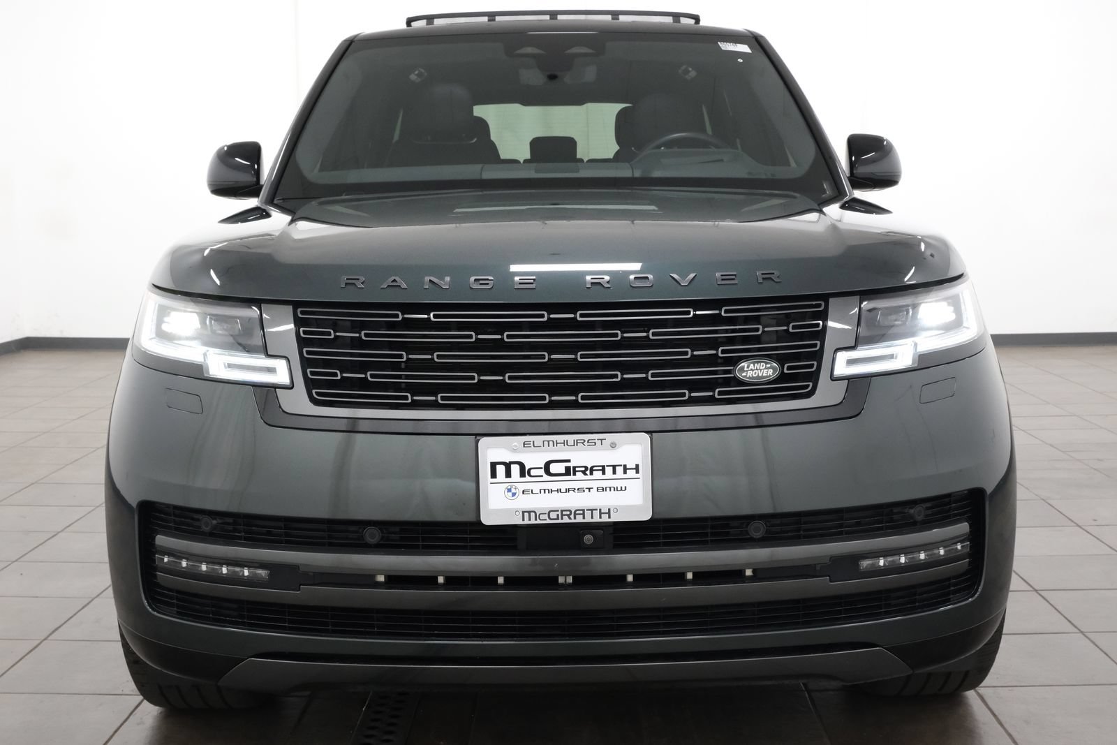 Used 2024 Land Rover Range Rover SE AWD/4WD image 8