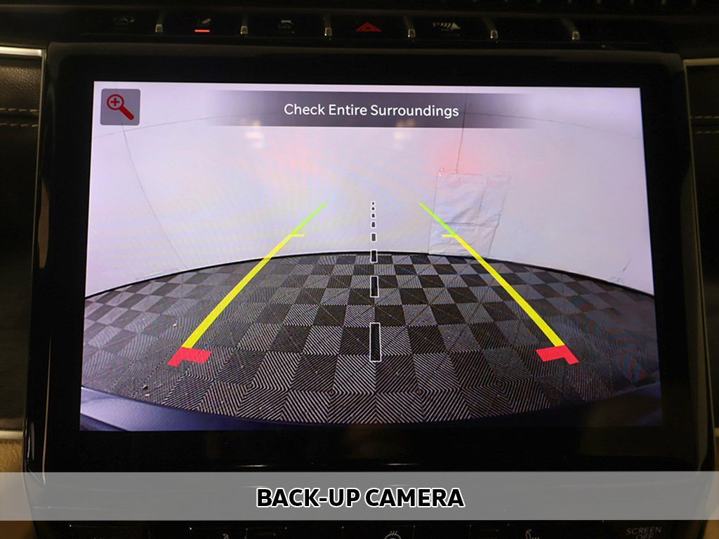 Used 2024 Jeep Grand Cherokee Limited image 6