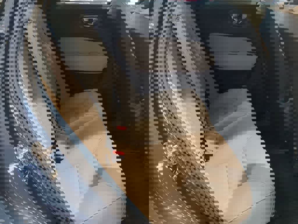 New 2026 Volvo XC60 B5 Plus w/ Protection Package Premier image 12