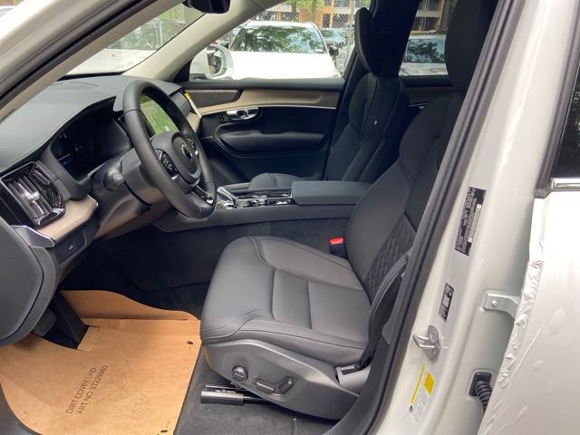New 2027 Volvo XC90 B6 Plus AWD/4WD image 11