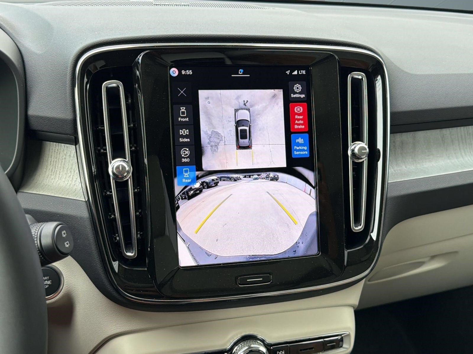 New 2026 Volvo XC40 B5 Ultra w/ Climate Package AWD/4WD image 19
