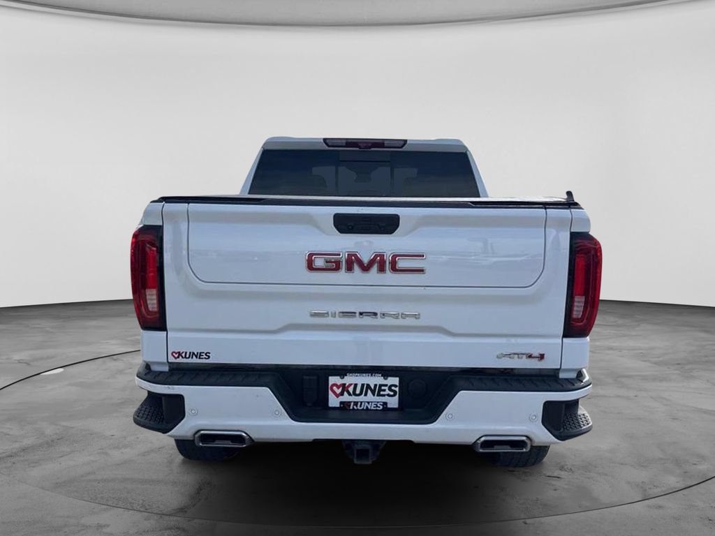 Used 2024 GMC Sierra 1500 AT4 w/ Technology Package AWD/4WD image 8