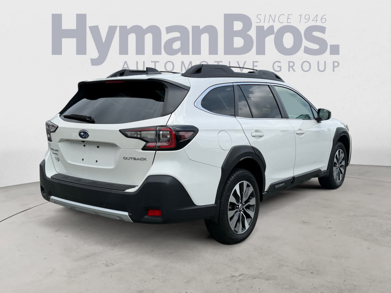 Certified 2024 Subaru Outback Limited AWD/4WD image 3