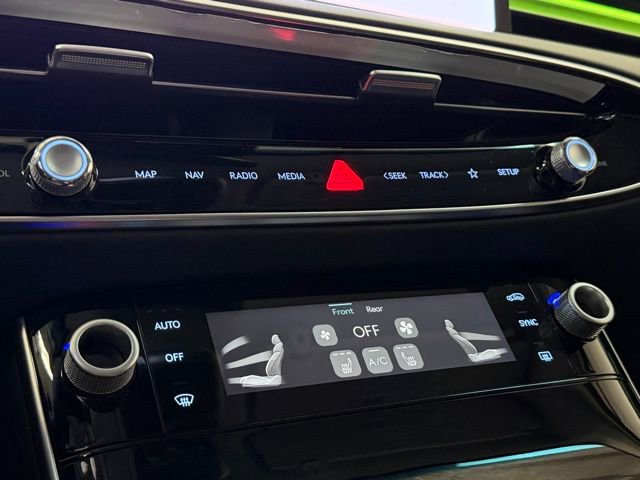 New 2026 Genesis GV70 2.5T AWD/4WD image 20