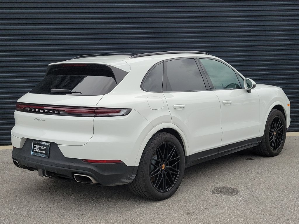 Certified 2026 Porsche Cayenne AWD/4WD image 7