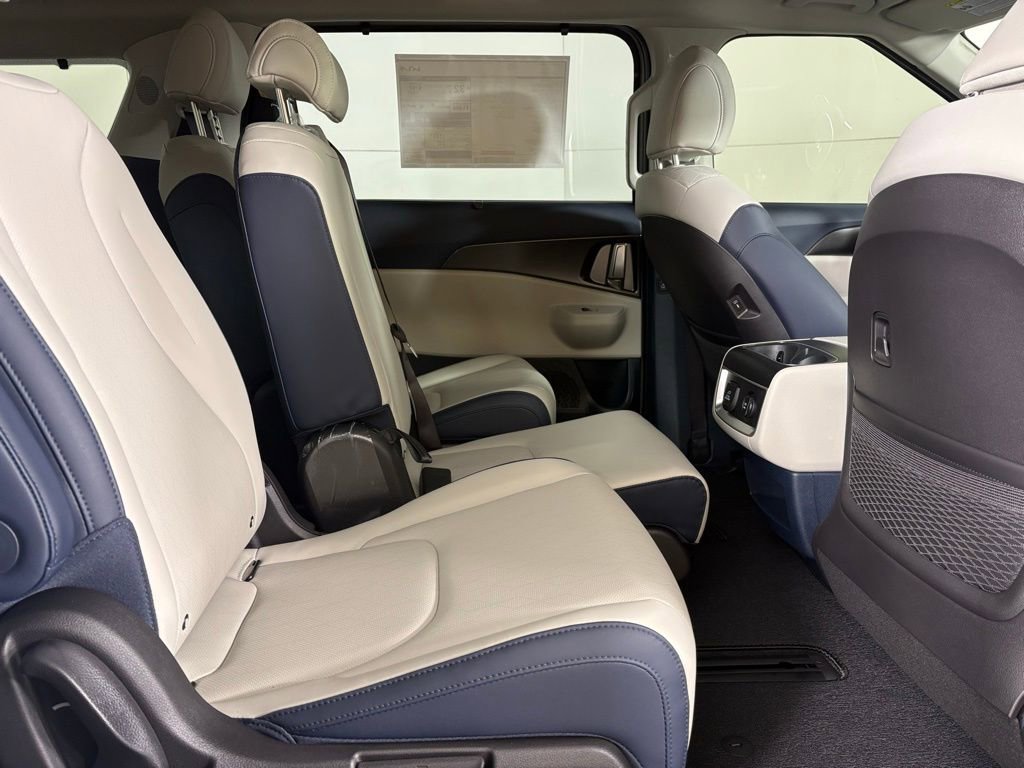 New 2026 Kia Carnival SX image 15