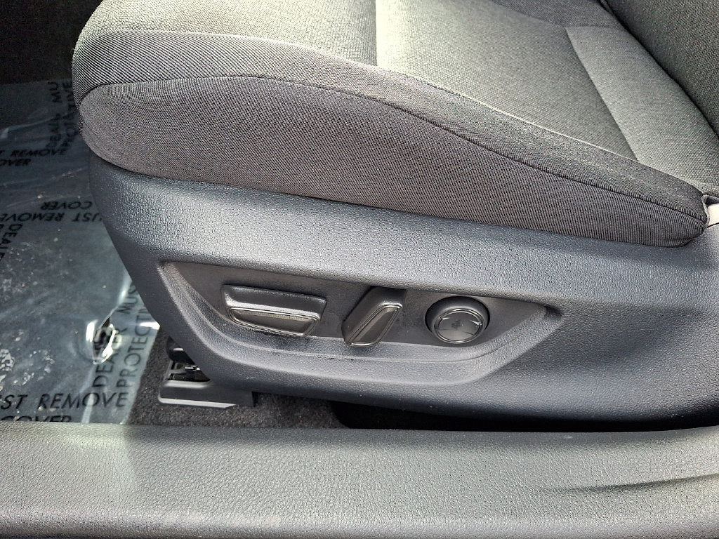 Certified 2025 Toyota Camry LE w/ Convenience Package FWD image 15