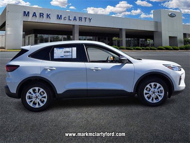 New 2026 Ford Escape Active w/ Cold Weather Package image 2