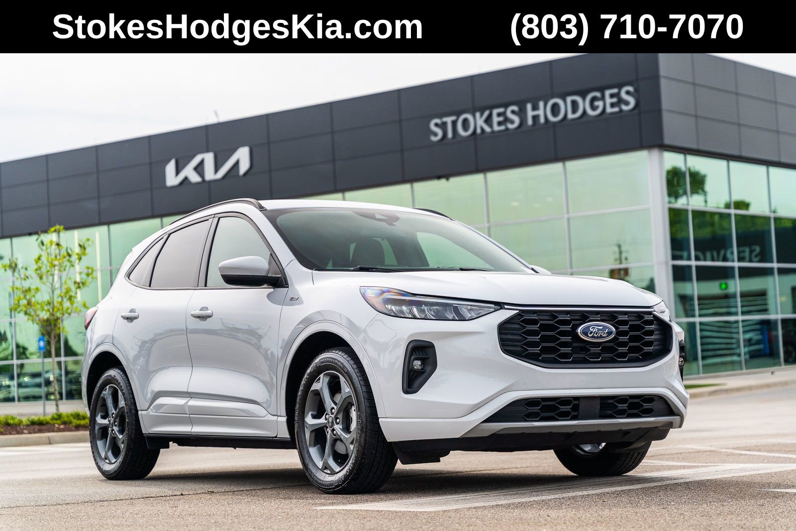 Used 2023 Ford Escape ST-Line Select image 1