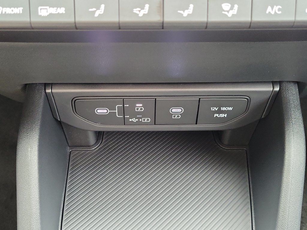 New 2027 Kia K4 FWD image 29