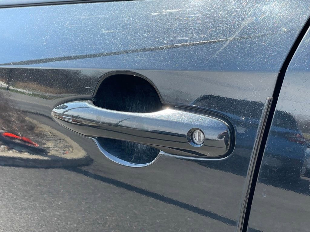 Used 2021 Toyota Corolla XSE w/ Carpet Mat Package (TMS) image 25