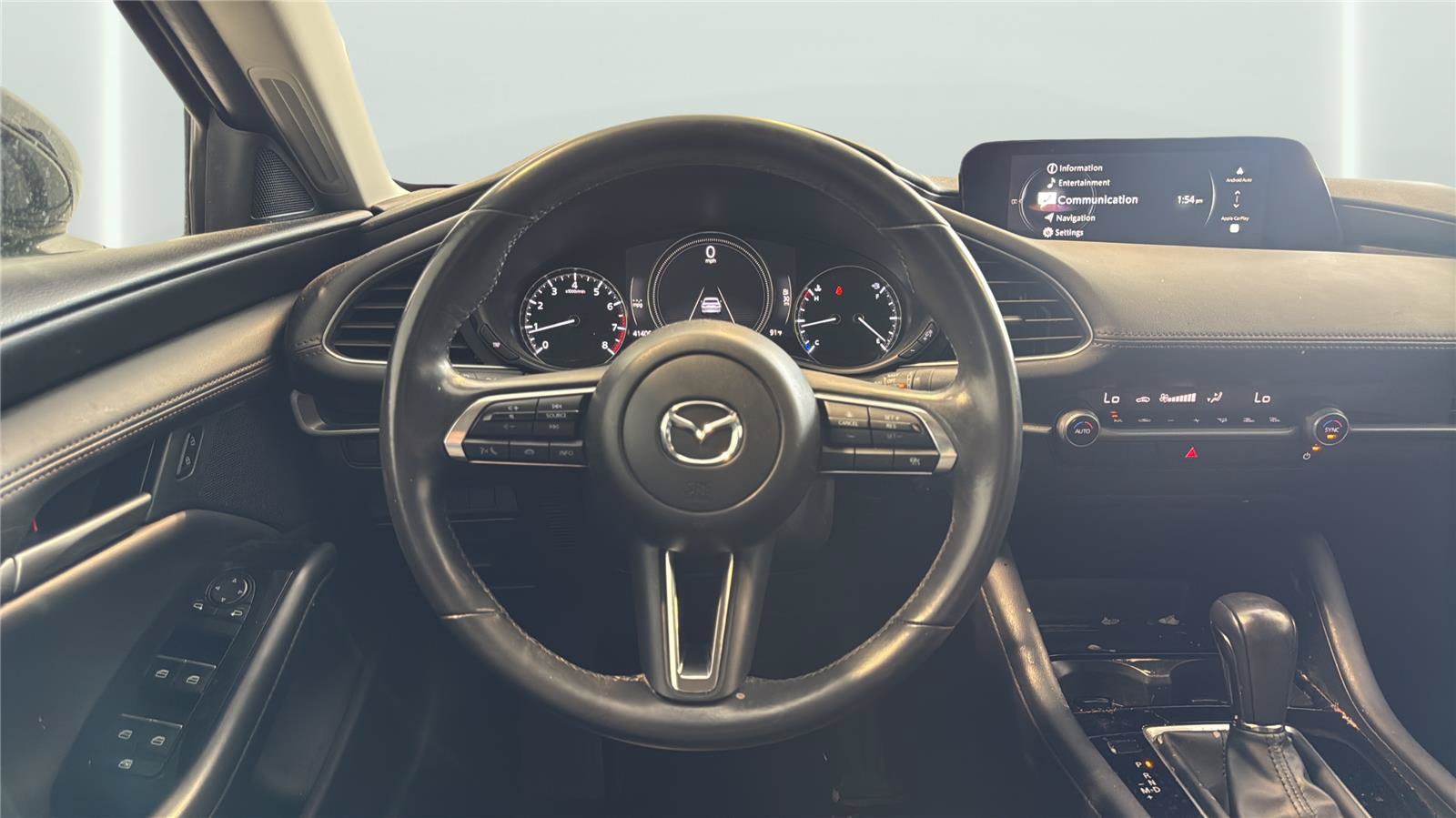 Used 2024 MAZDA MAZDA3 s FWD image 14